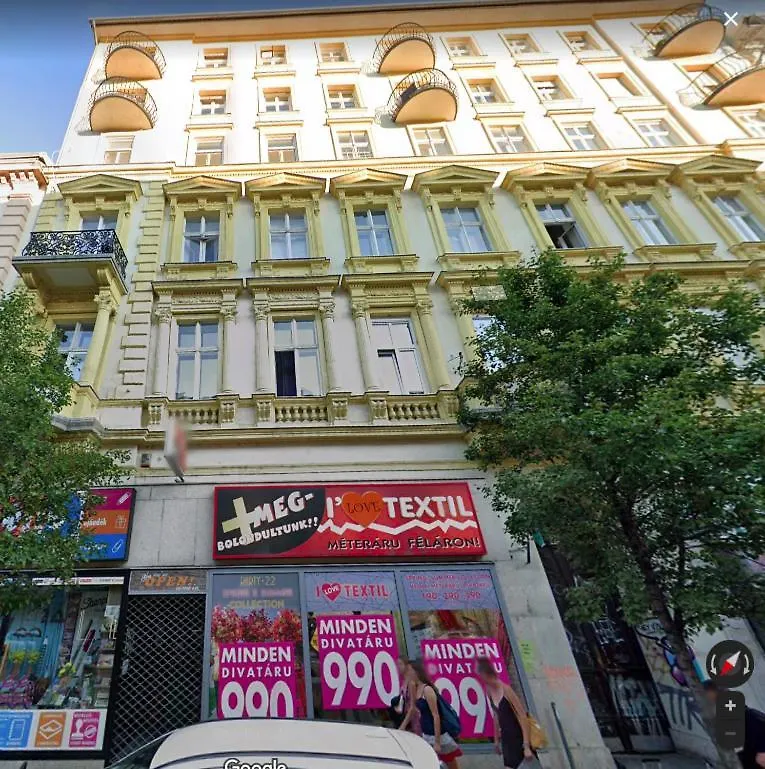 Kalvin Square River Side Danube Budapest Apartment