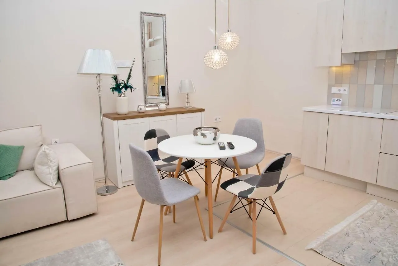 Kalvin Square River Side Danube Budapest Apartment